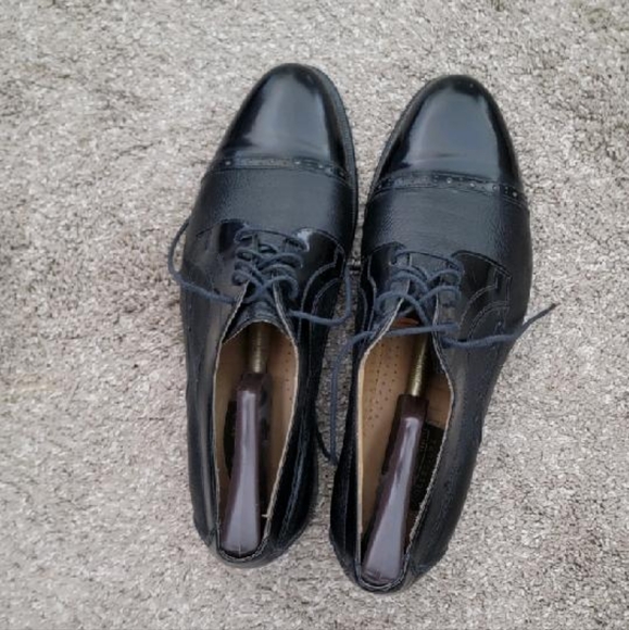 Shoe Stretcher (X2 pair) - Picture 3 of 3